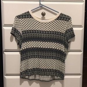 American Eagle Cropped Patterned Shirt